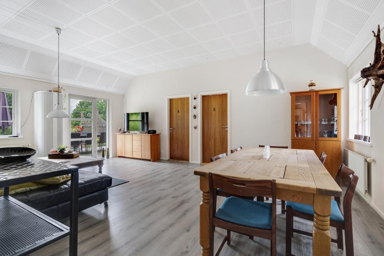 Engesvang Bed&Breakfast Bagian luar foto